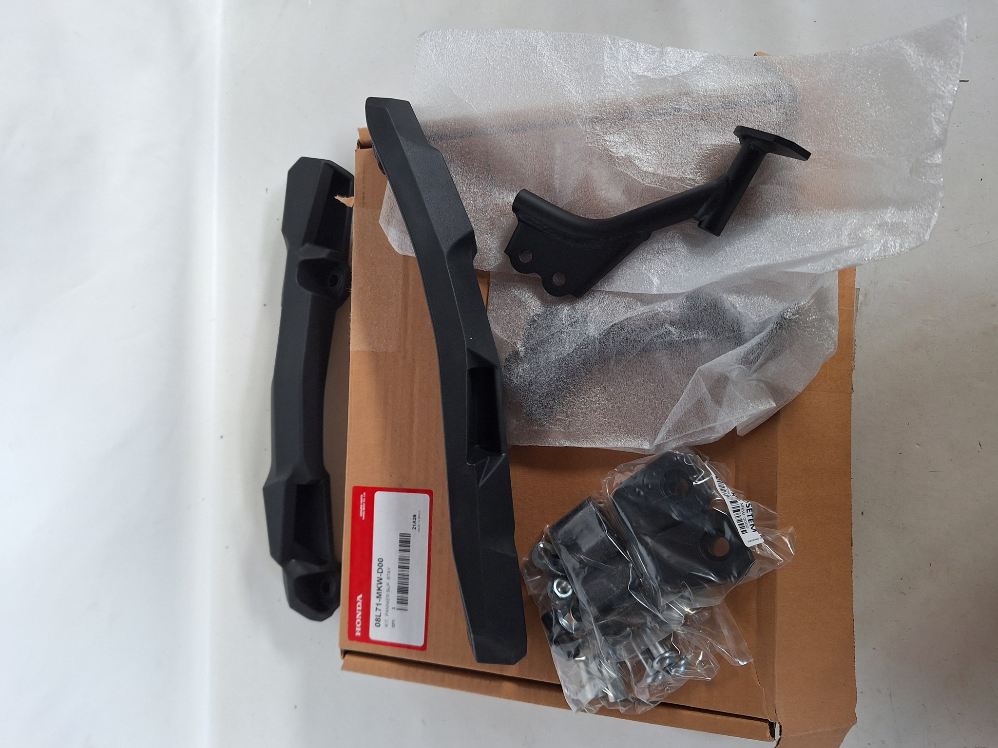 Bild von KIT,PANNIER SUPPORT STAY  08L71-MKW-D00  NC 750 X